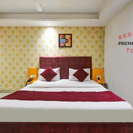 Hotel Platinum With Free Pickup-Delhi Airport Yeni Delhi Dış mekan fotoğraf