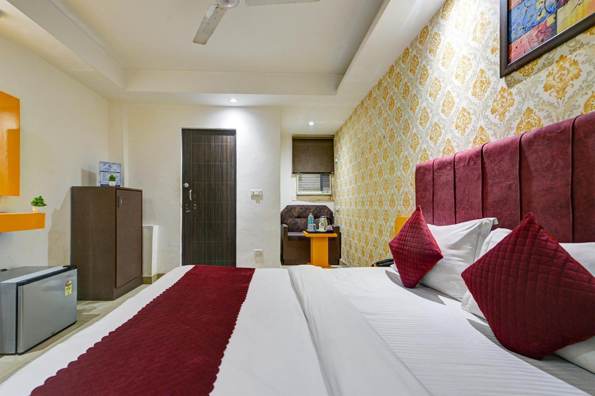 Hotel Platinum With Free Pickup-Delhi Airport Yeni Delhi Dış mekan fotoğraf
